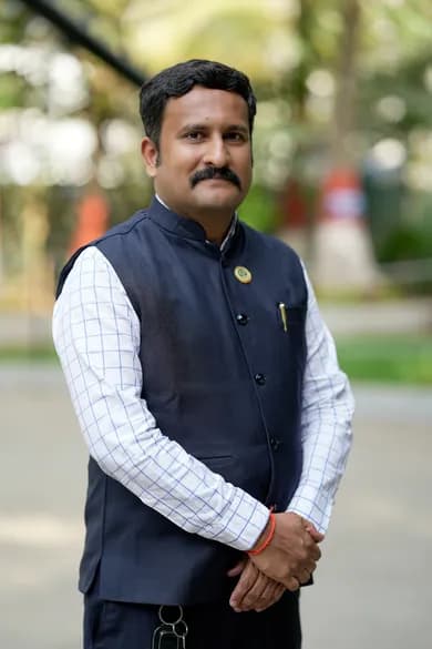 Mr. Nilesh Khalikar
